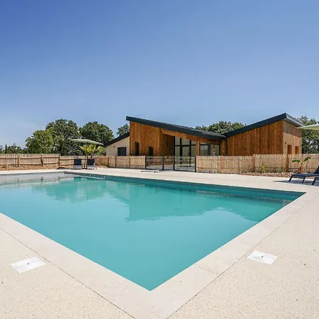 Holiday home N°27, Golf Et Piscine Commune, 2 Nesmy